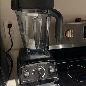 Vitamix Explorian E310 Blender Black Model VM0197